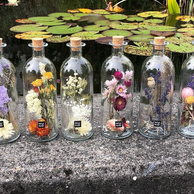 Working on our new collection#moredriedflowers #messageinabottle #driedflowers #homedecor #availablesoon #newcollection